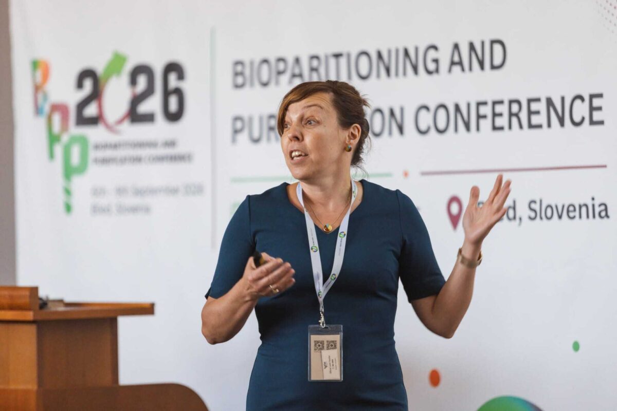 Anna Sandak presented at conference